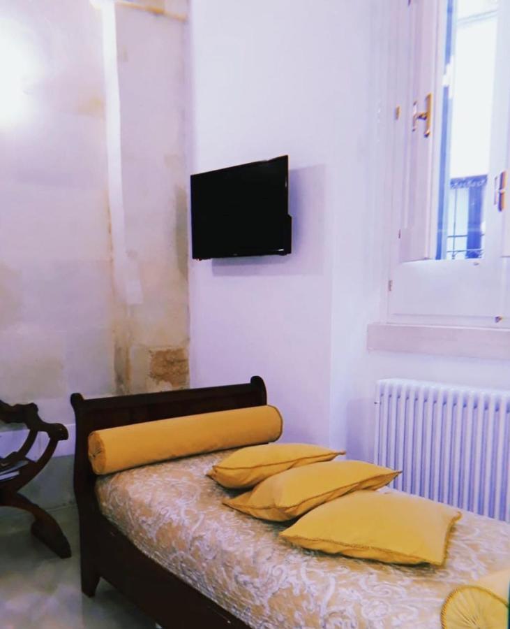 Bed and Breakfast Lo Scrigno Barocco Лечче Экстерьер фото
